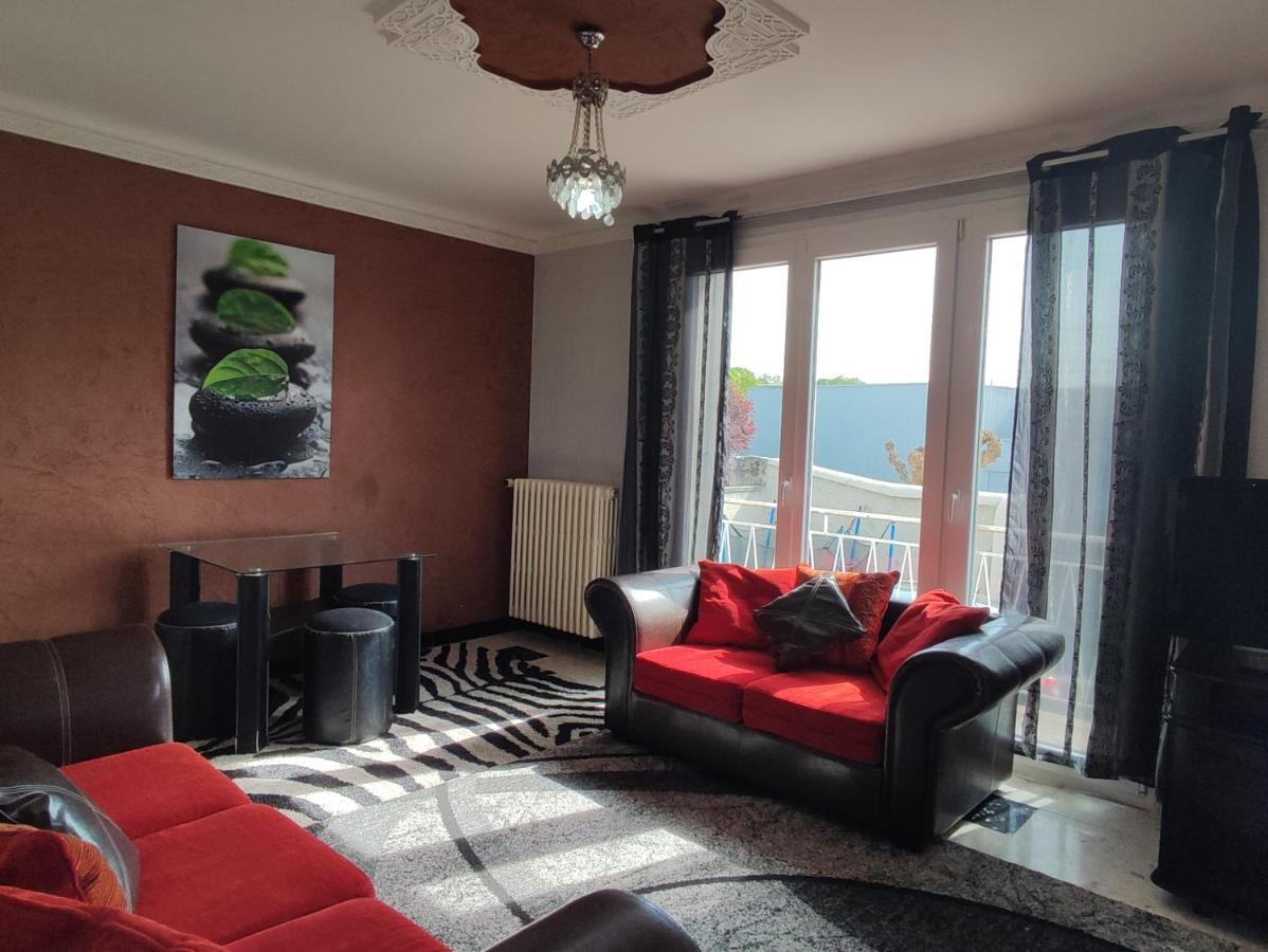 Agréable appartement familial avec Jardin Blois Esterno foto