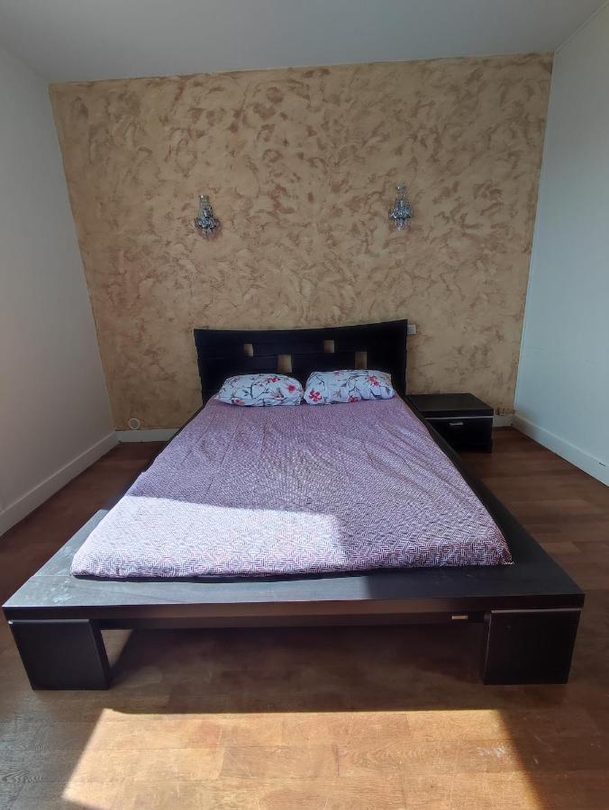 Agréable appartement familial avec Jardin Blois Esterno foto