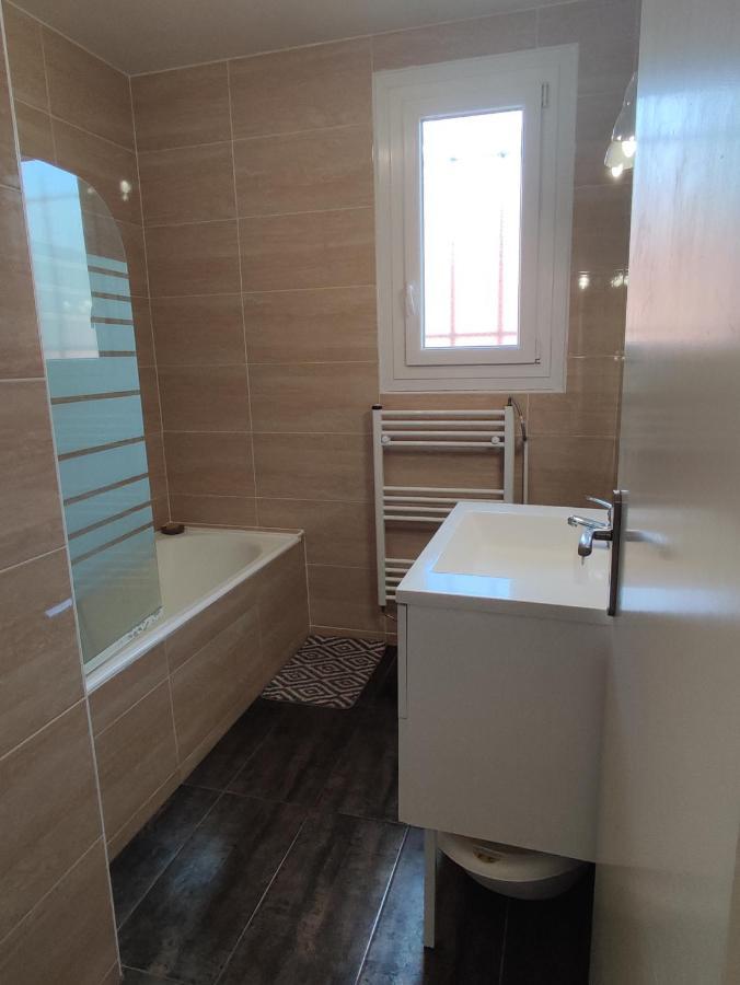 Agréable appartement familial avec Jardin Blois Esterno foto